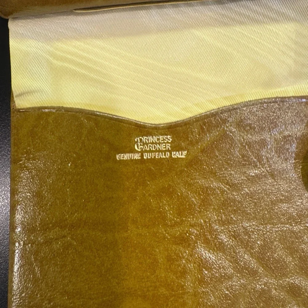 Vtg Princess Gardner Leather Wallet Kiss Lock  French Purse With Original Box